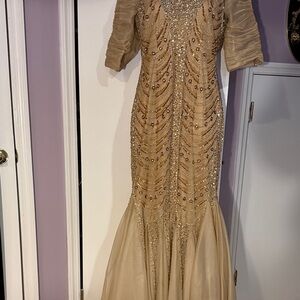 Elegant Gold Evening Gown